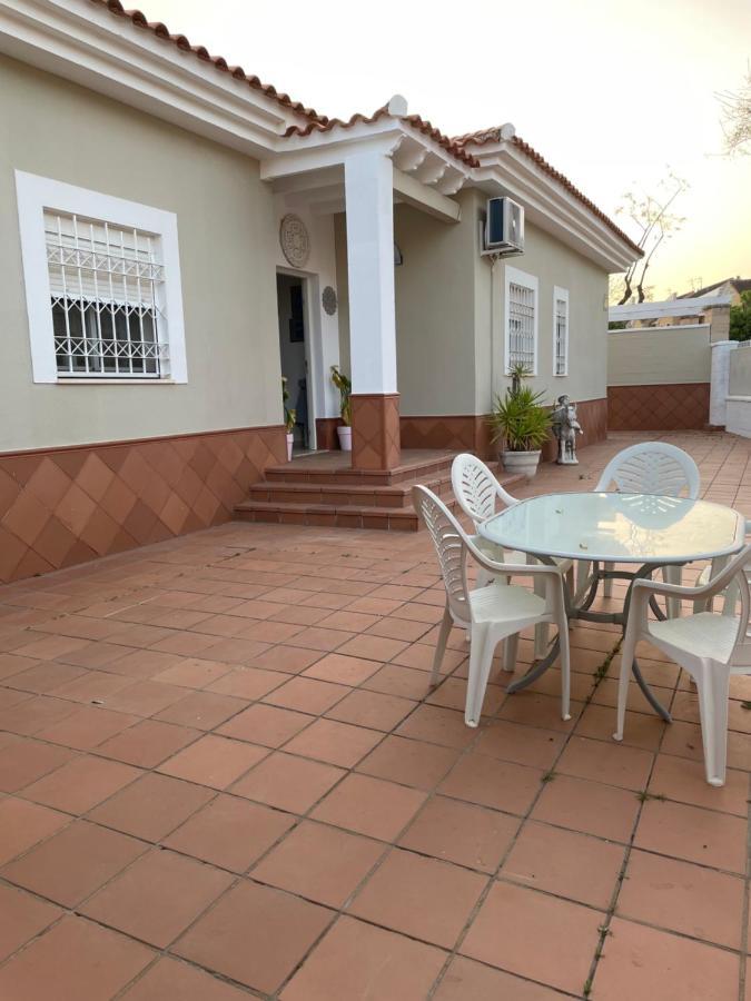 סביליה Villa Triana מראה חיצוני תמונה