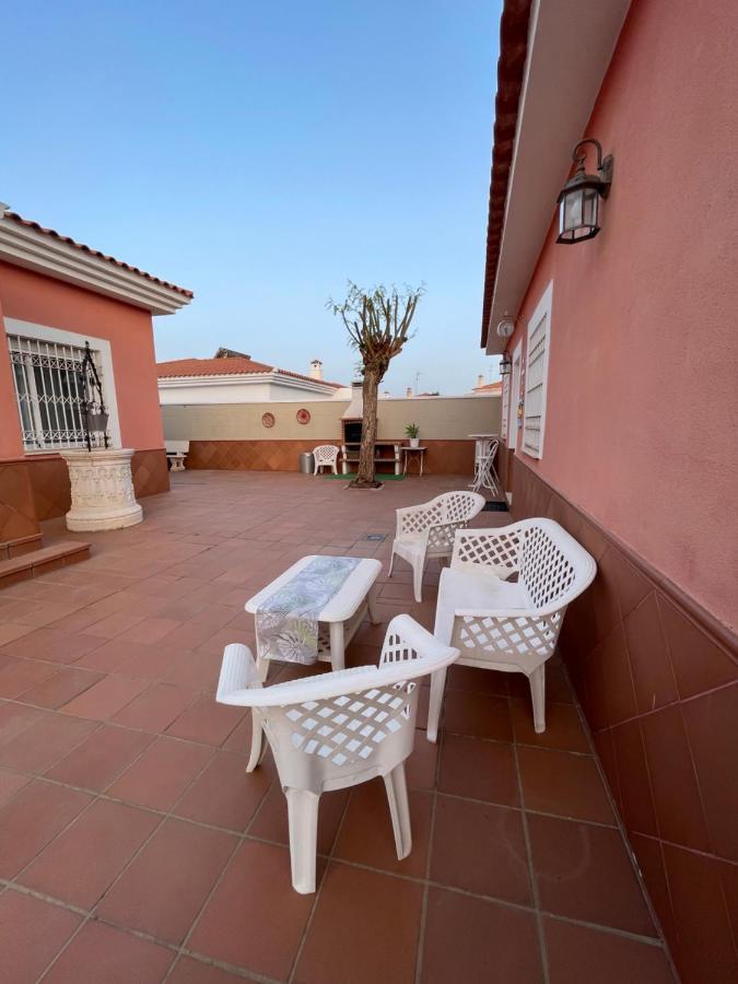 סביליה Villa Triana מראה חיצוני תמונה